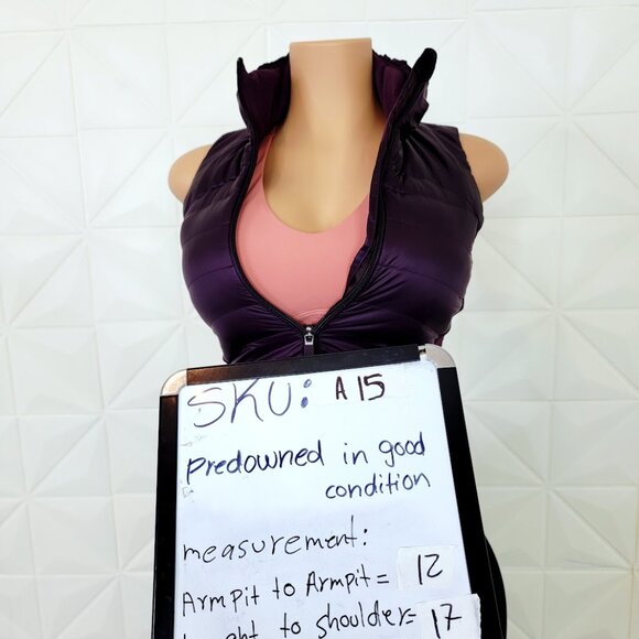 Lululemon Women's Plum Sleeveless Down For A Run Full-Zip Puffer Vest Size 2 - Picture 12 of 12